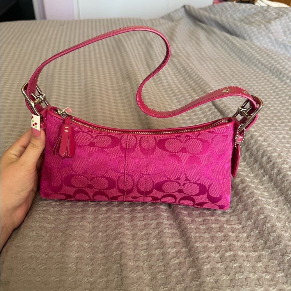 Coach pink Hampton baguette bag